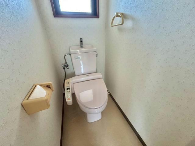 アビックス英賀保駅前のトイレ