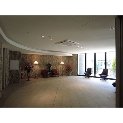 【エントランス】 | ラシュレ北浜 | 落ち着いたエントランスです