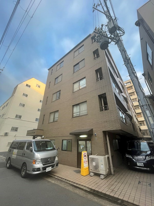 パールハイツ三輪の外観