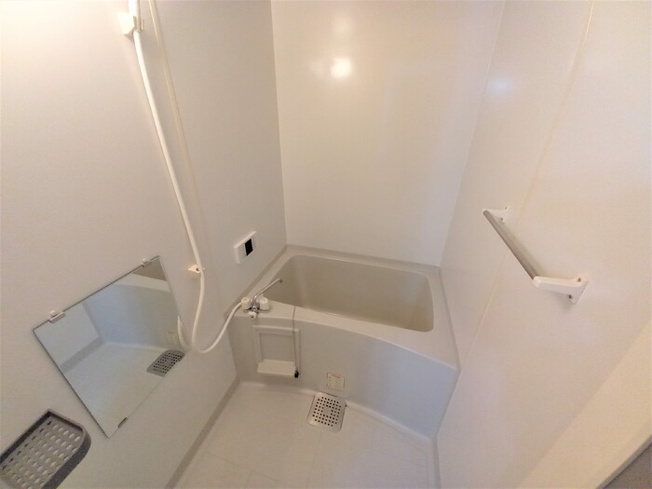 【浴室】 | ディアコート | きれいなお風呂です