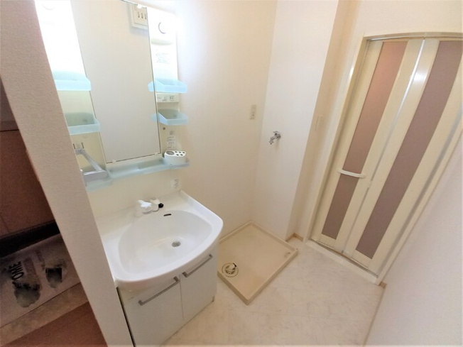 【洗面所】 | ディアコート | ゆったりとスペースのある洗面所