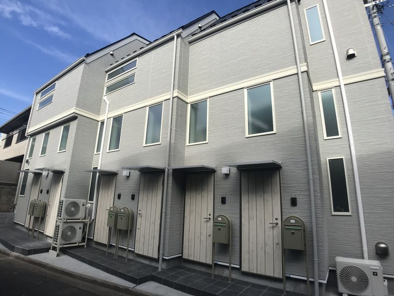 Florence東府中の外観