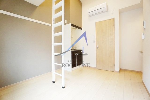 マーベラス平井の内装