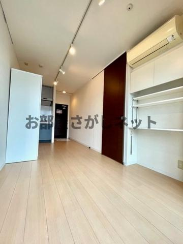 レジディア市谷薬王寺【おとり物件なし】#学生・社会人にオススメ！初期費用分割払いOK！の居間・リビング