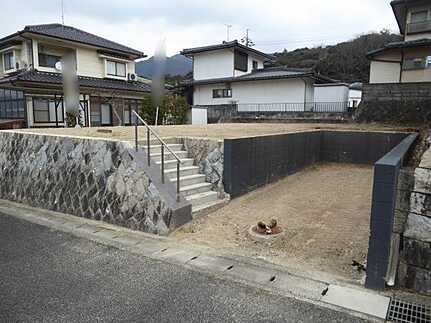 安佐北区倉掛３丁目の前面道路含む現地写真