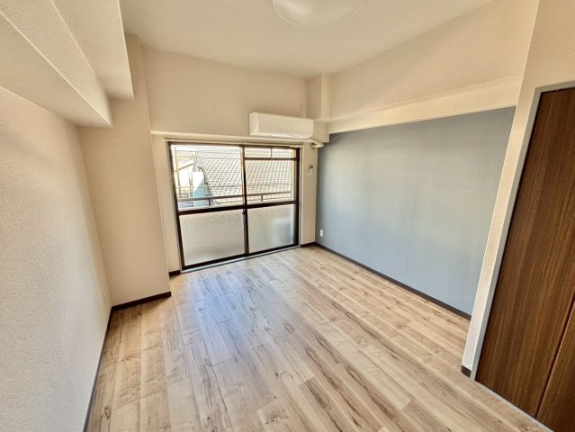 ベルトピア手柄Ⅴの洋室