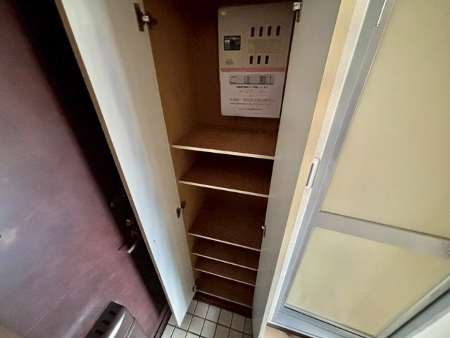 ベルトピア手柄Ⅴの玄関