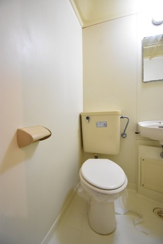 ナチュラル遠里小野のトイレ