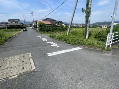 【前面道路含む現地写真】 | 桜川市友部146坪売地