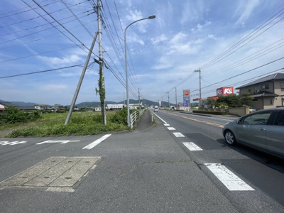 【前面道路含む現地写真】 | 桜川市友部146坪売地