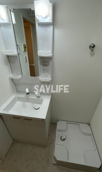 D porta BLOOMの洗面所