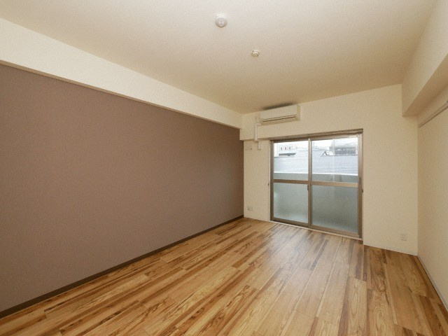 コンフォート弁天の居間・リビング