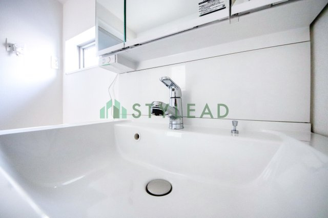 【独立洗面台】