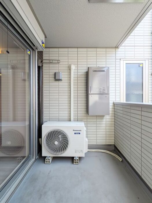 アンジュール西小岩のバルコニー