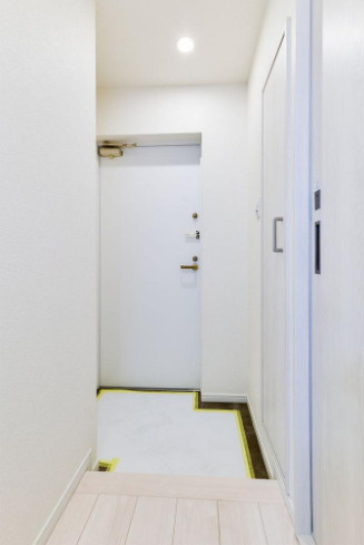 ル・リオン錦糸町エグゼの玄関