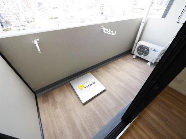 大阪市城東区野江４丁目の賃貸マンションのバルコニー