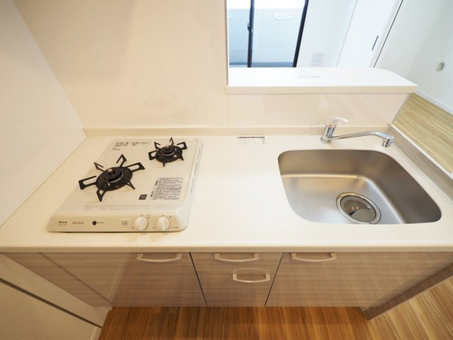 大阪市城東区野江４丁目の賃貸マンションのキッチン