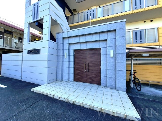 デルフィ・カーサのエントランス