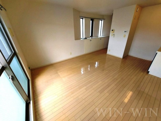 デルフィ・カーサの居間・リビング