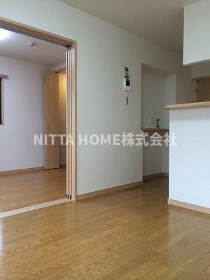 ルグランⅡの居間・リビング|リビングは10帖です☆彡