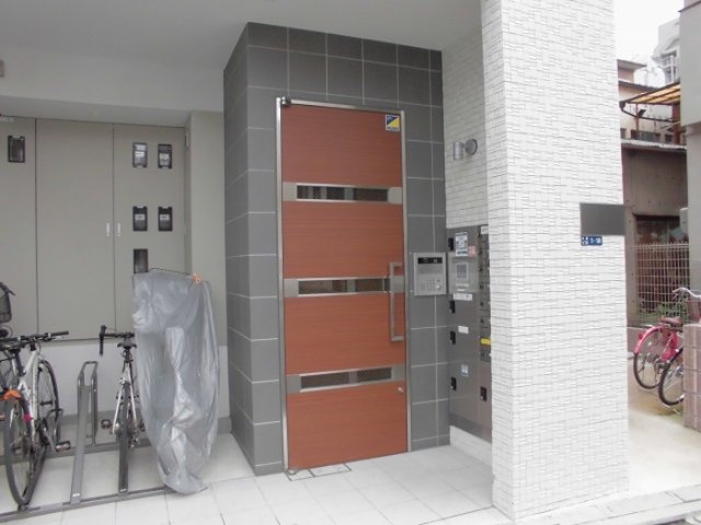 ドゥマン・エスポワールのエントランス