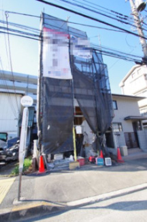 【外観】 | 【仲介手数料無料！！】多摩市豊ヶ丘1丁目　新築戸建て（全1棟）1号棟　5480万円 | 令和８年２月１３日撮影　建築中