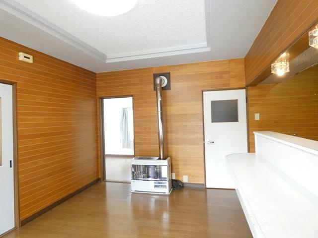 メゾン東部Ⅰの居間・リビング