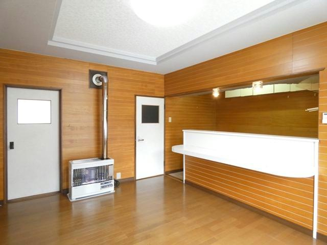 メゾン東部Ⅰの居間・リビング