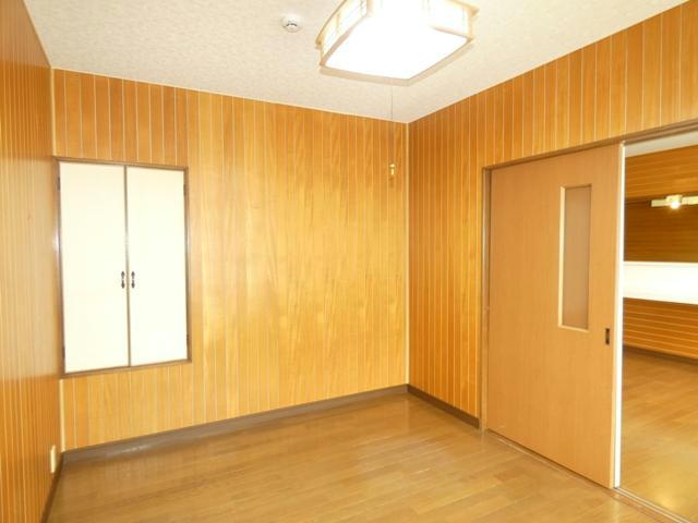 メゾン東部Ⅰの居間・リビング