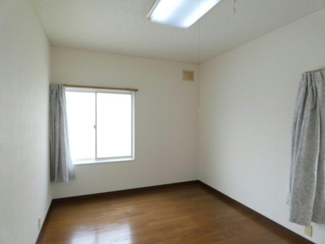 メゾン東部Ⅰの居間・リビング