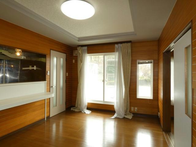 メゾン東部Ⅰの居間・リビング