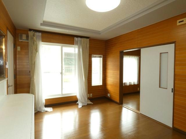 メゾン東部Ⅰの居間・リビング