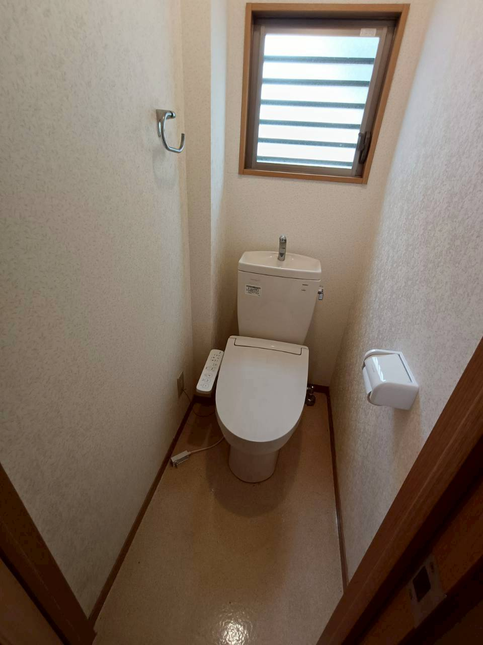 船橋市前原西３丁目の賃貸マンションのトイレ
