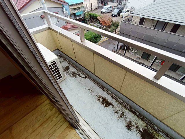 船橋市前原西３丁目の賃貸マンションのバルコニー