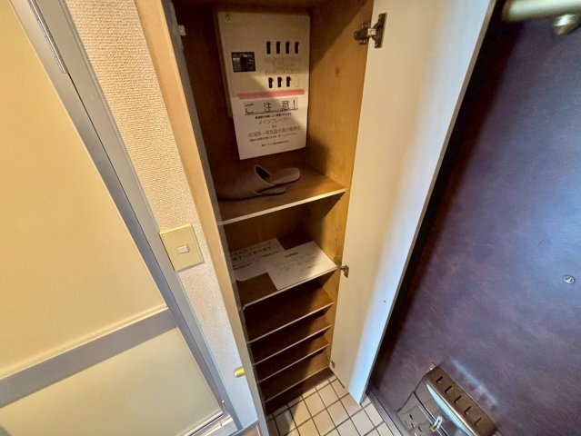 ベルトピア手柄Ⅴの玄関