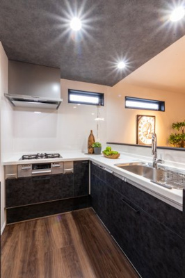 【キッチン】 | マイタウン佐井寺プレミアム◇◆全8区画◇◆自由設計◇◆ | 【同社施工例写真】
キッチン・・・Panasonic製が標準仕様！
奥様に人気の、食洗機付きです♪