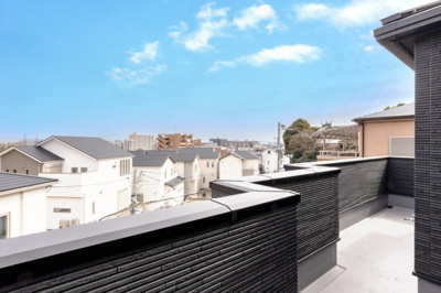 【洋室】 | マイタウン佐井寺プレミアム◇◆全8区画◇◆自由設計◇◆ | 【同社施工例写真】
主寝室♪
洋室プラス大型クローゼット♪