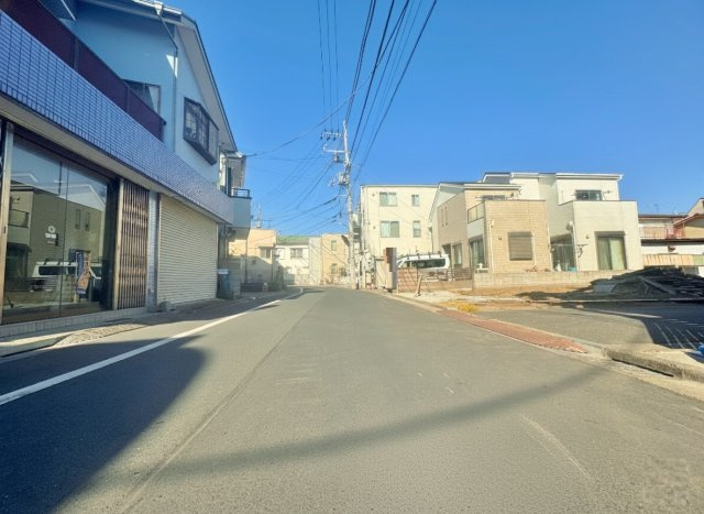 練馬区平和台1丁目 全3区画 2区画の外観|1地番奥が3区画
三区画の奥、東側には4ｍ通路があります