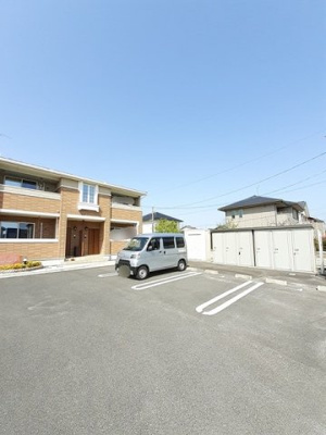 【駐車場】 | ファーストワンＦ