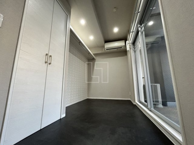 【洋室】 | JESUS SQUARE nippombashi | JESUS SQUARE日本橋(ジーザススクエア日本橋)　洋室