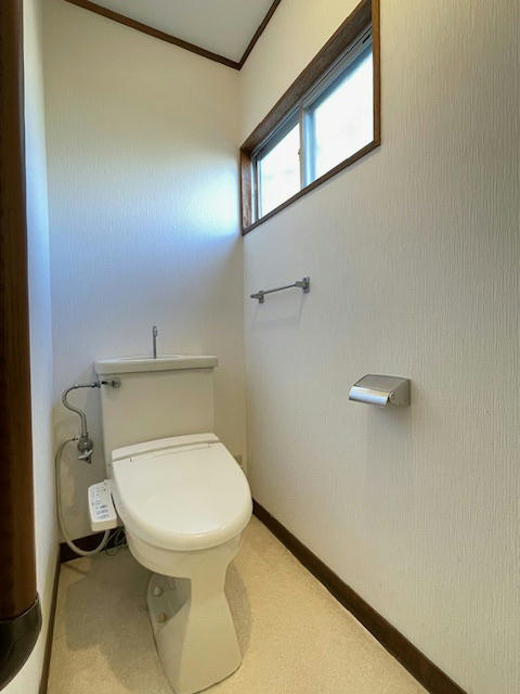 南町2　借地権付き戸建てのトイレ|清潔感のあるトイレです