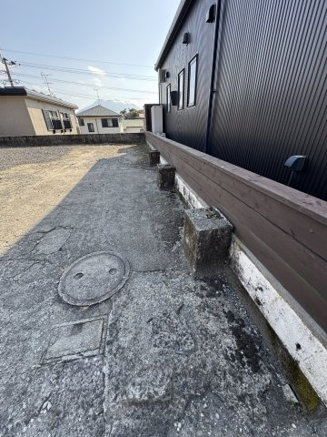 東坂元3丁目売土地のその他|杭ブロック残置有り