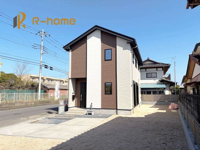 水戸市平須町14期　新築戸建て　1号棟の外観|建物完成いたしました！ご予約で『平日』や『夕方』などでもご見学可能です！