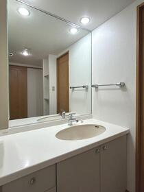 【洗面所】 | ルネ・ベイグランデ