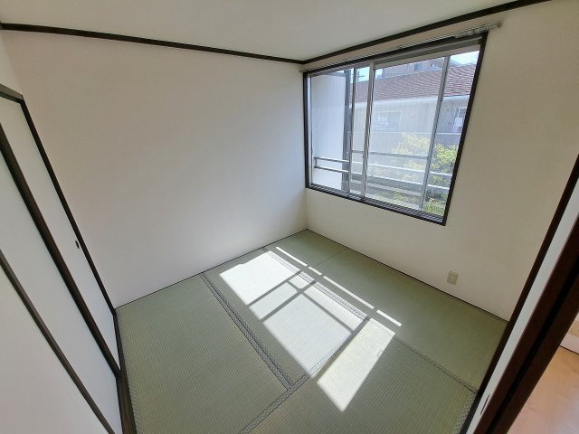 コーポ浦風の和室