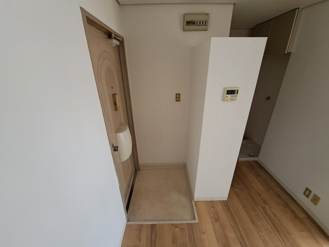 コーポ浦風の玄関