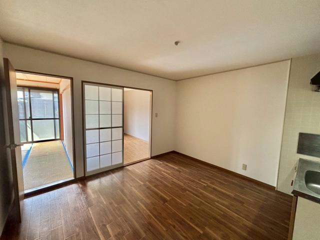 コスモスコートの居間・リビング