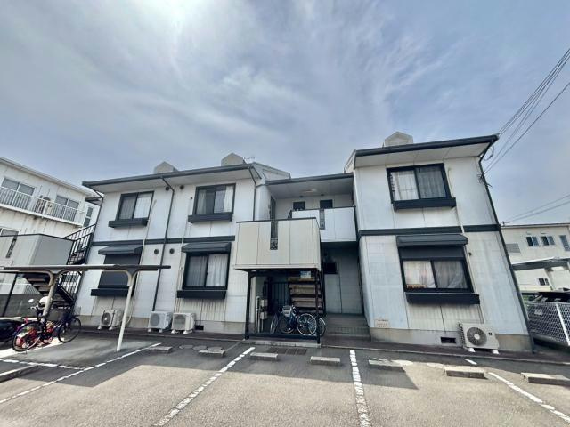 コスモスコートの外観