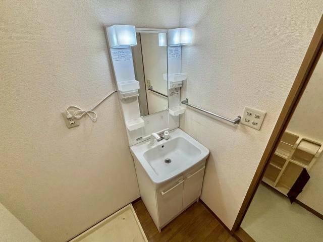 コスモスコートの洗面所