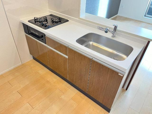 hermana（エルマーナ)Ⅵのキッチン|キッチン